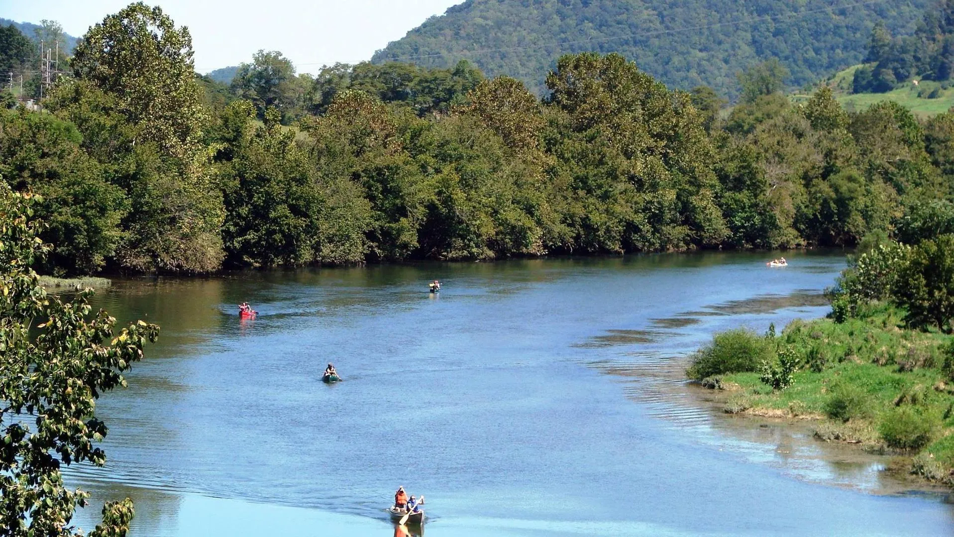 Clinch River, Appalachian hiking trails, rural farm landscapes.