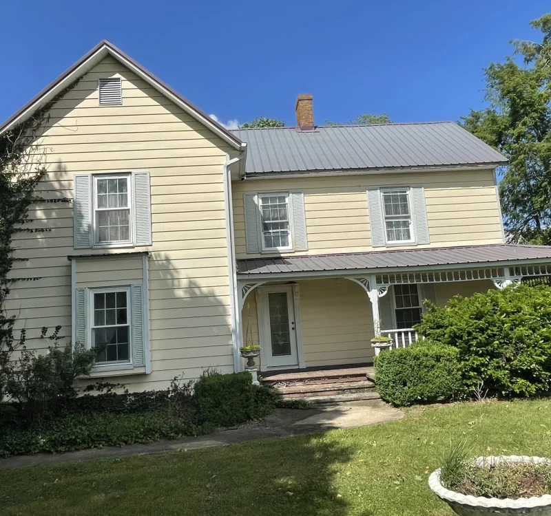 Local seller received a no-obligation offer and accepted